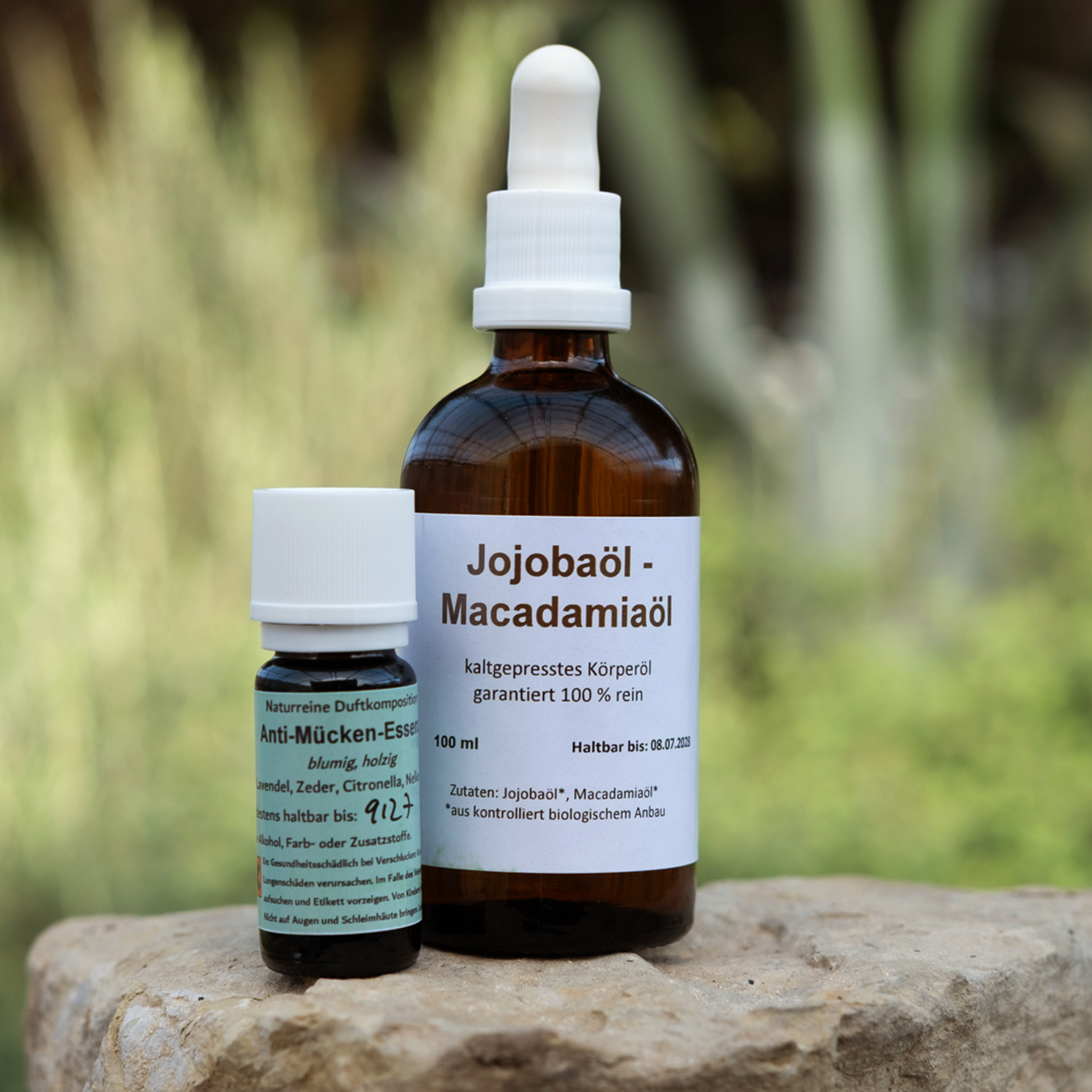 Set: Anti-Mücke & Jojoba-Macadamianussöl